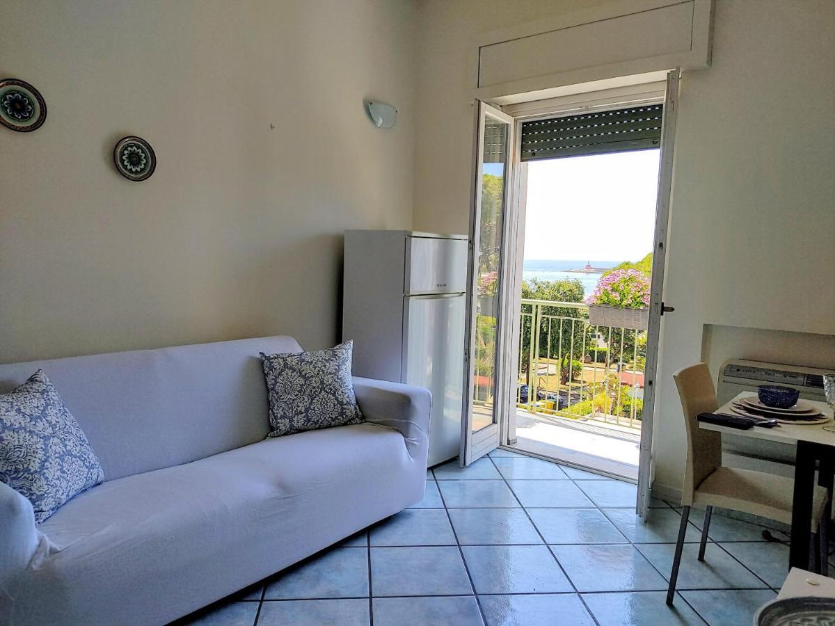 Reale Apartments تيراتشينا المظهر الخارجي الصورة