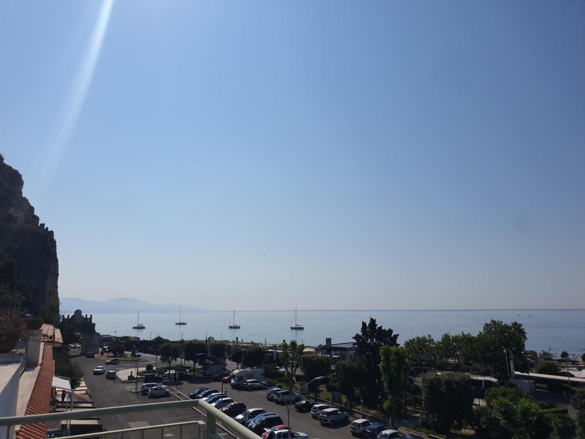 Reale Apartments تيراتشينا المظهر الخارجي الصورة